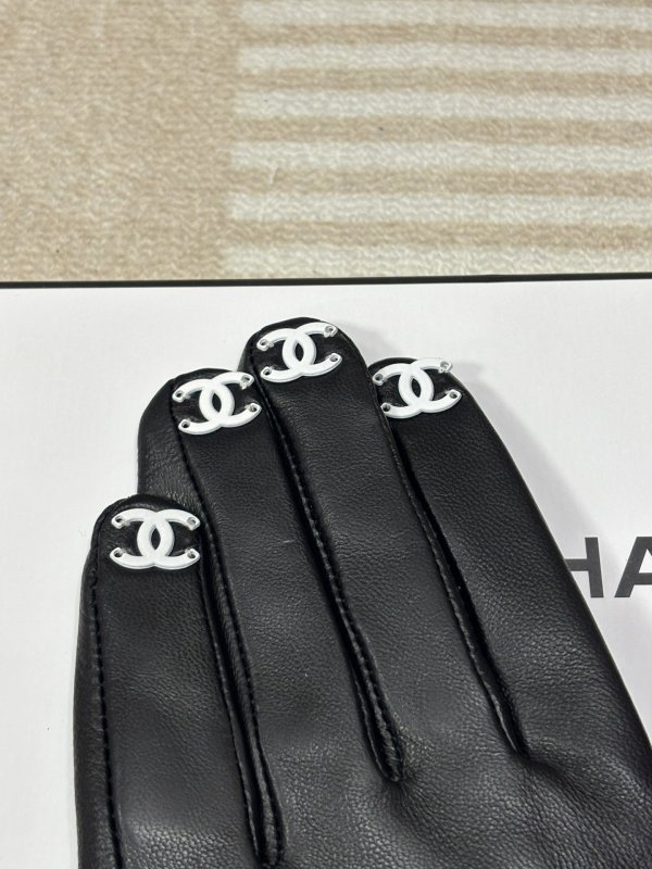 Перчатки кожаные женские фото 5