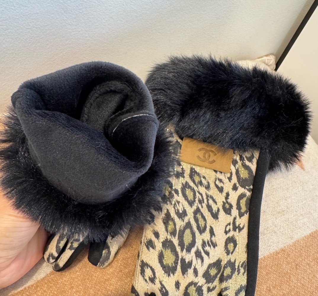 Перчатки кожаные женские фото 6