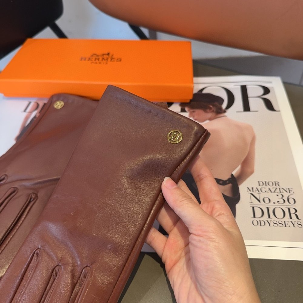 Перчатки кожаные женские фото 6