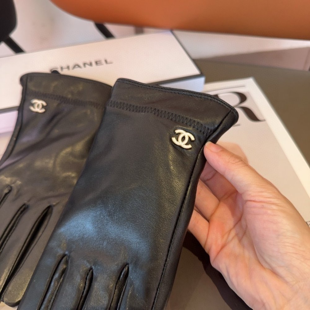 Перчатки кожаные женские фото 7