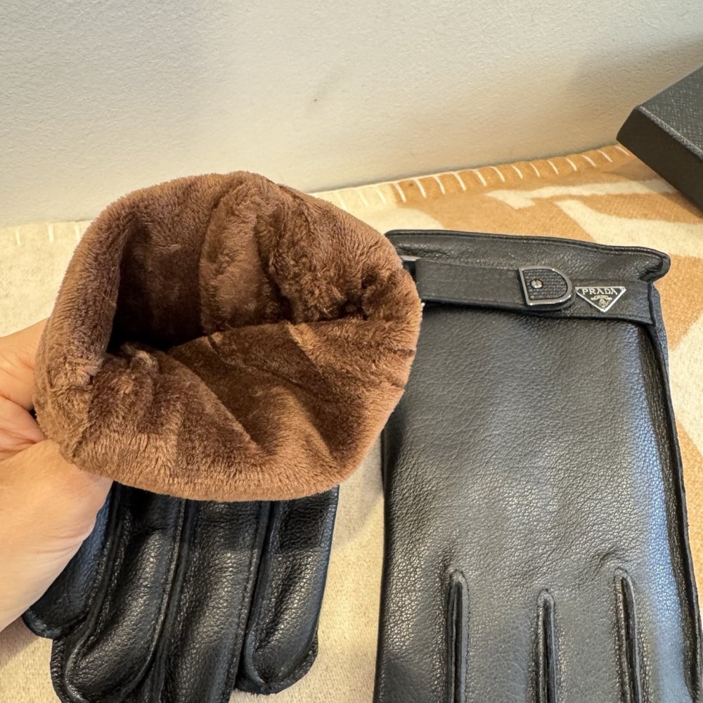 Перчатки кожаные женские фото 7