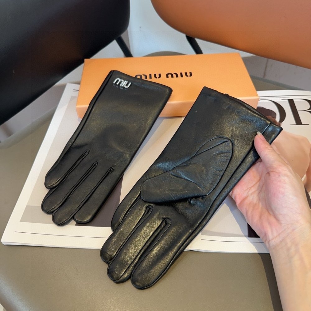 Перчатки кожаные женские фото 7