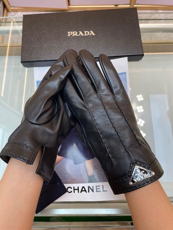 Перчатки кожаные женские фото 8