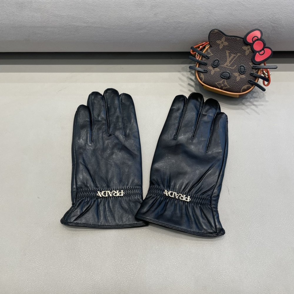 Перчатки кожаные женские фото 8