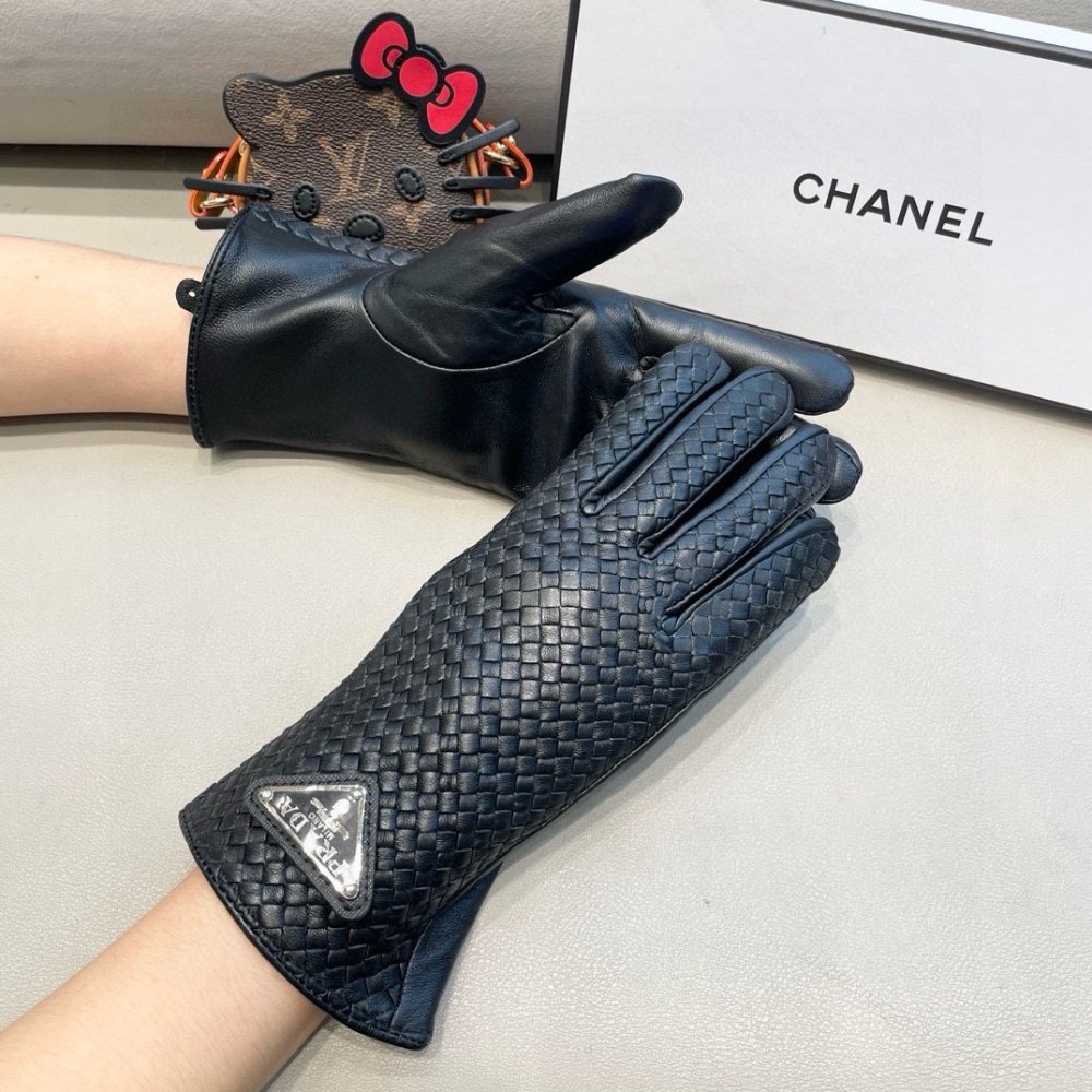 Перчатки кожаные женские фото 8