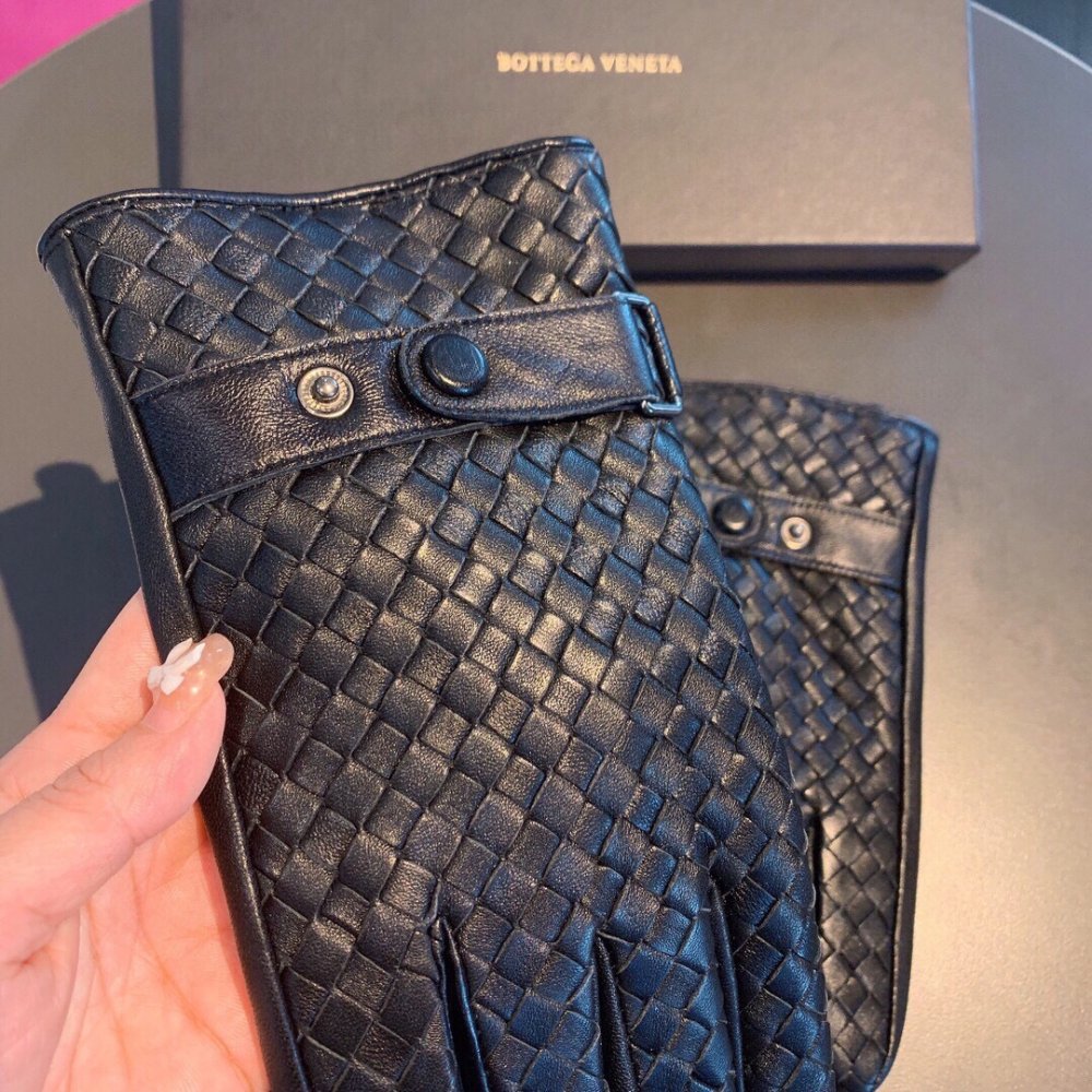 Перчатки кожаные женские фото 8