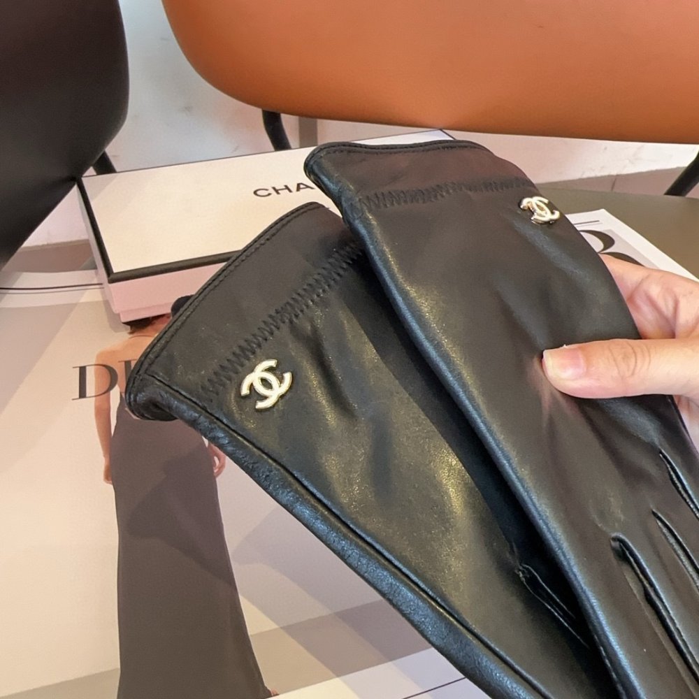 Перчатки кожаные женские фото 9