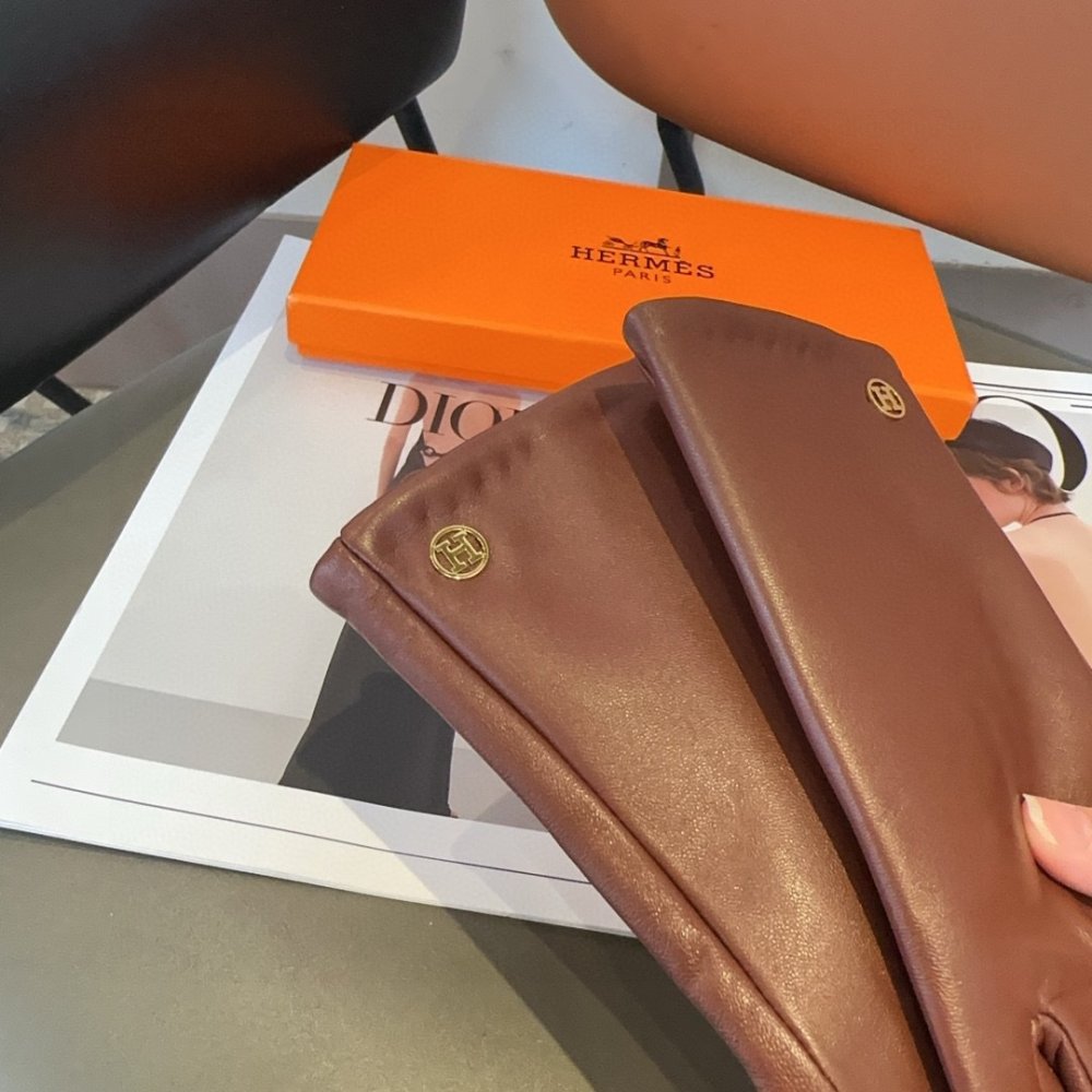 Перчатки кожаные женские фото 9