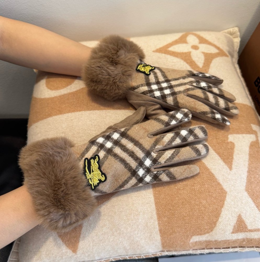 Gloves woolen women's фото 2