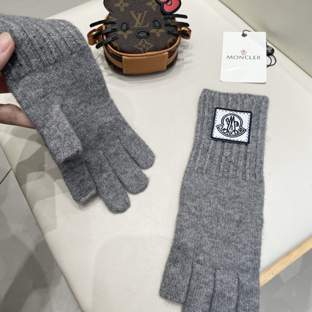 Перчатки шерстяные женские фото 4