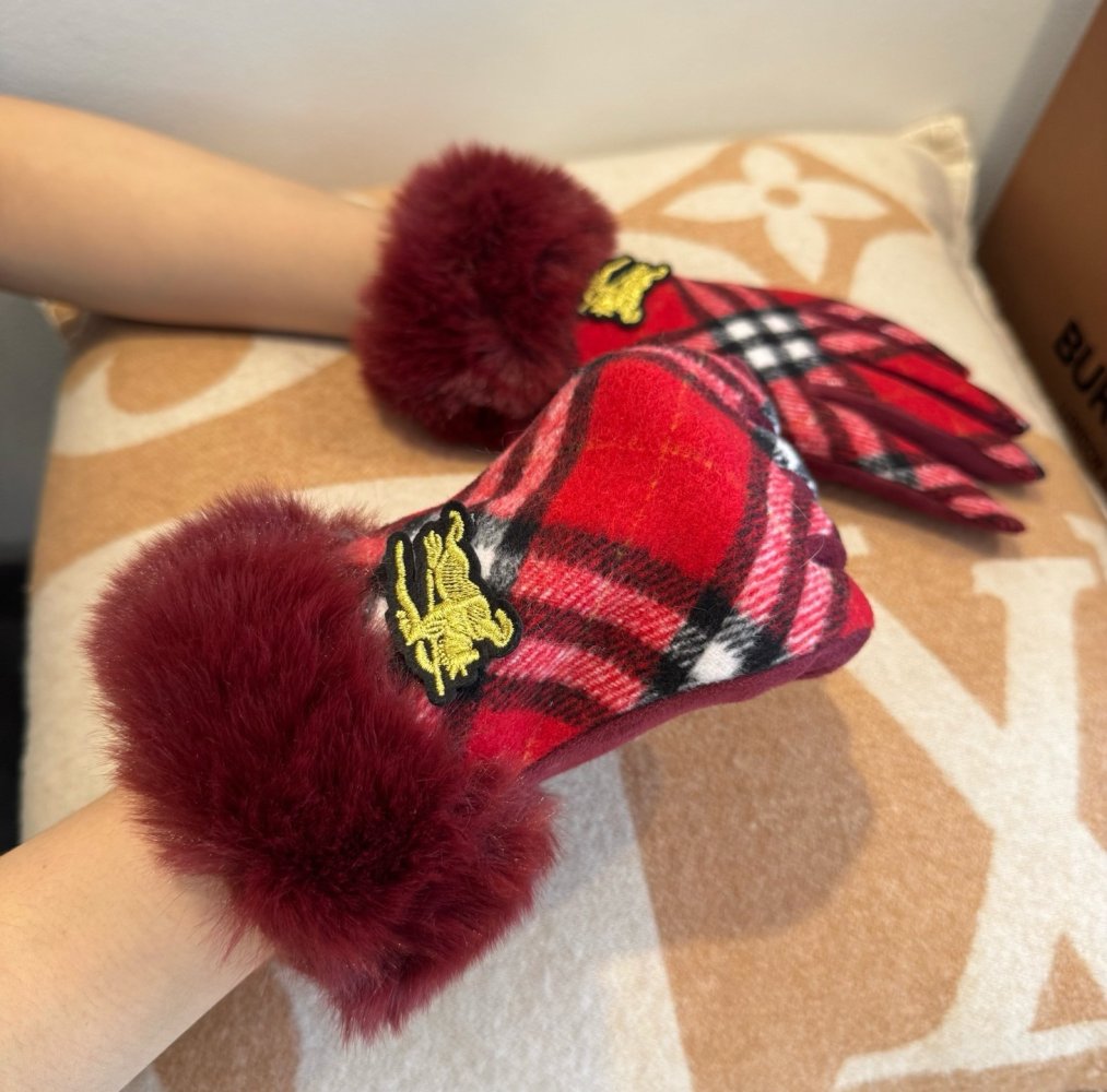 Gloves woolen women's фото 4