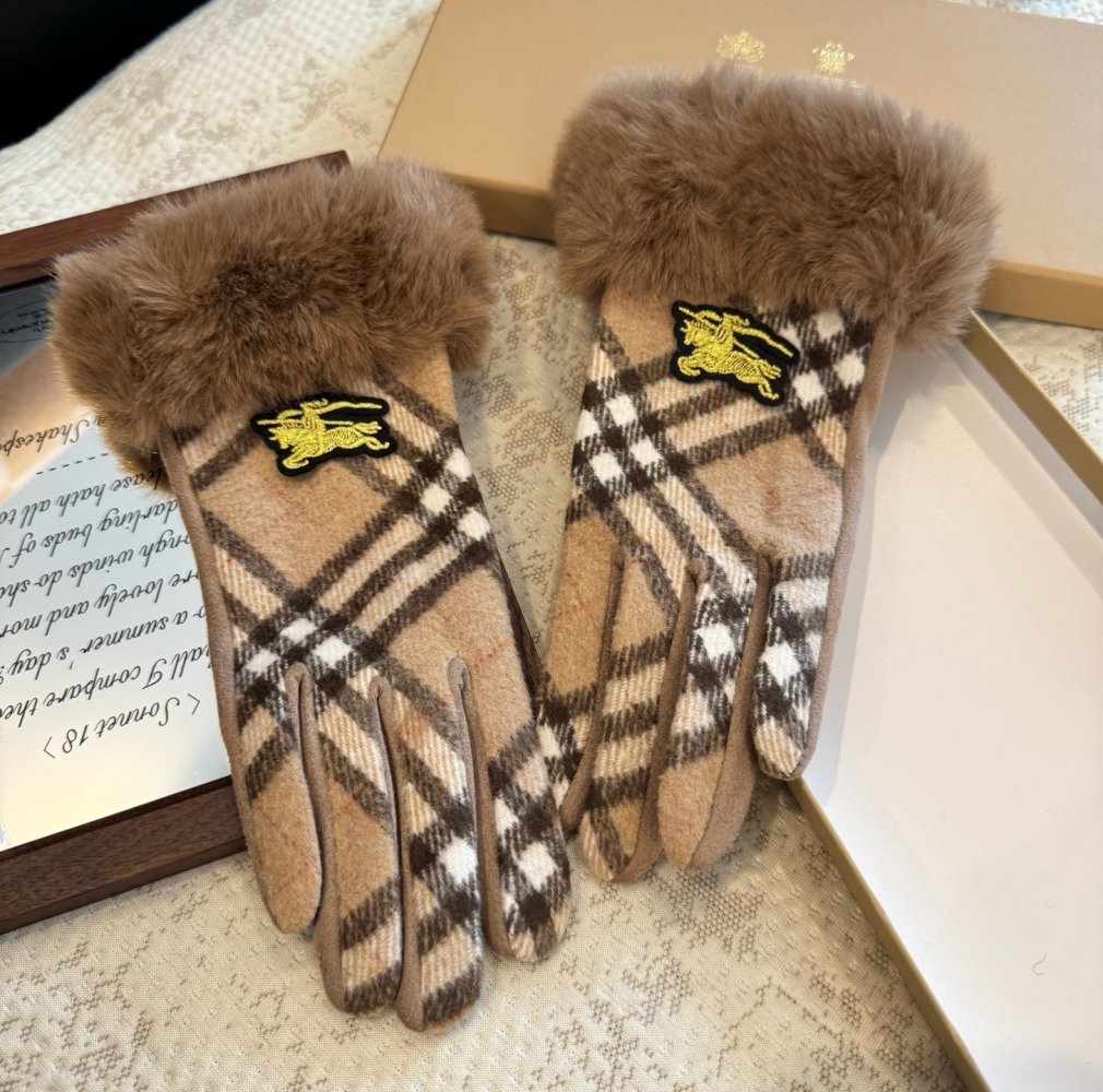 Gloves woolen women's фото 5