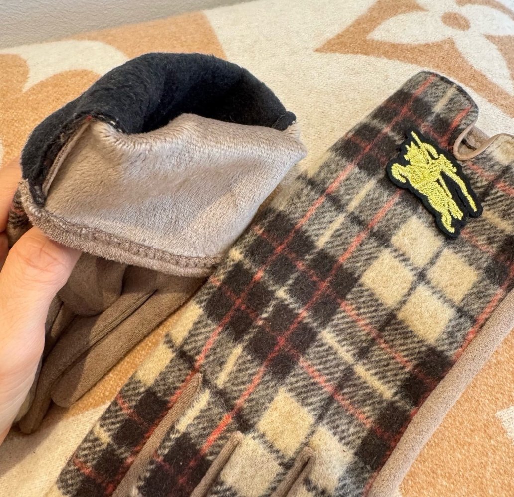 Gloves woolen women's фото 6