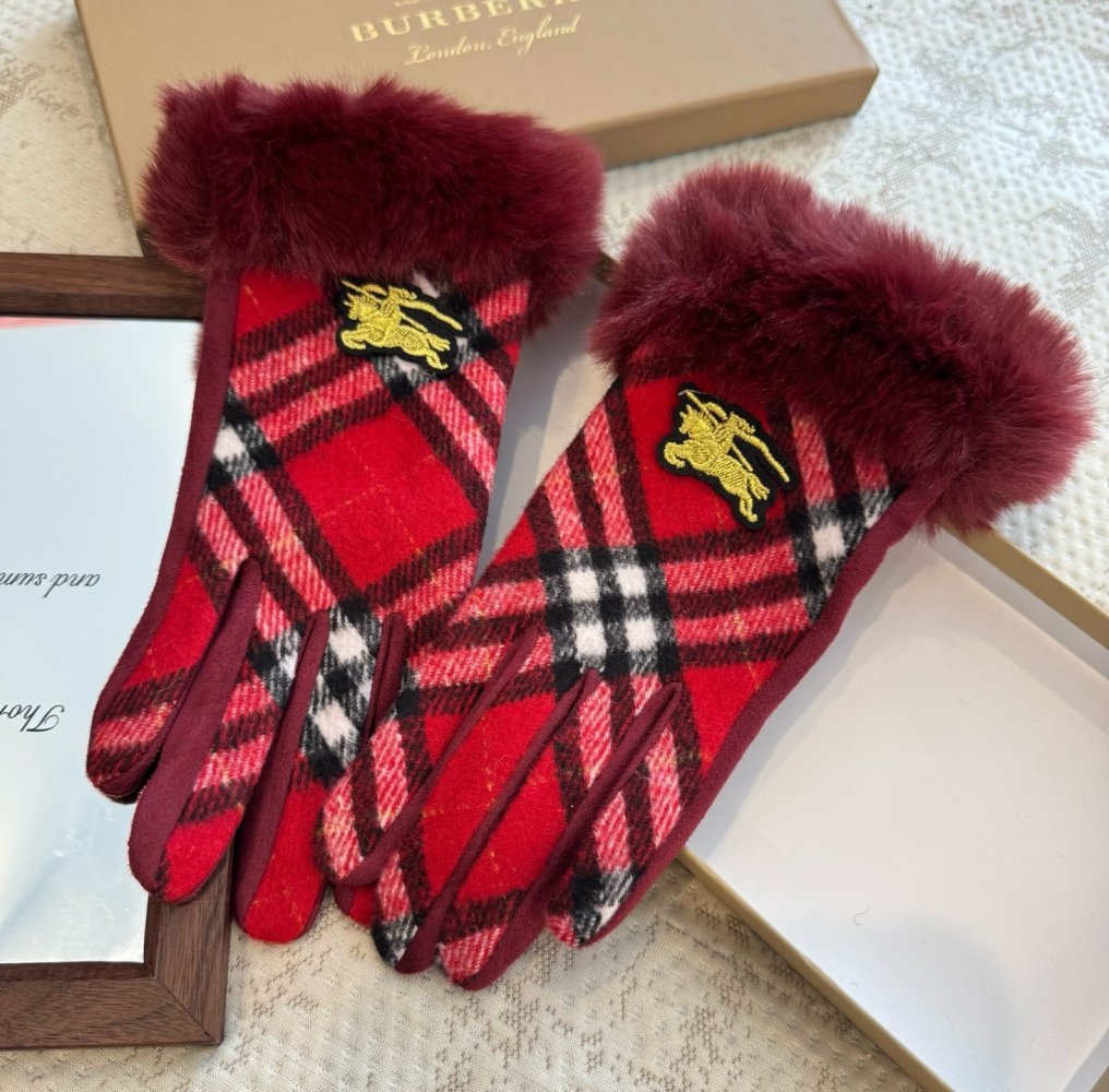 Gloves woolen women's фото 7