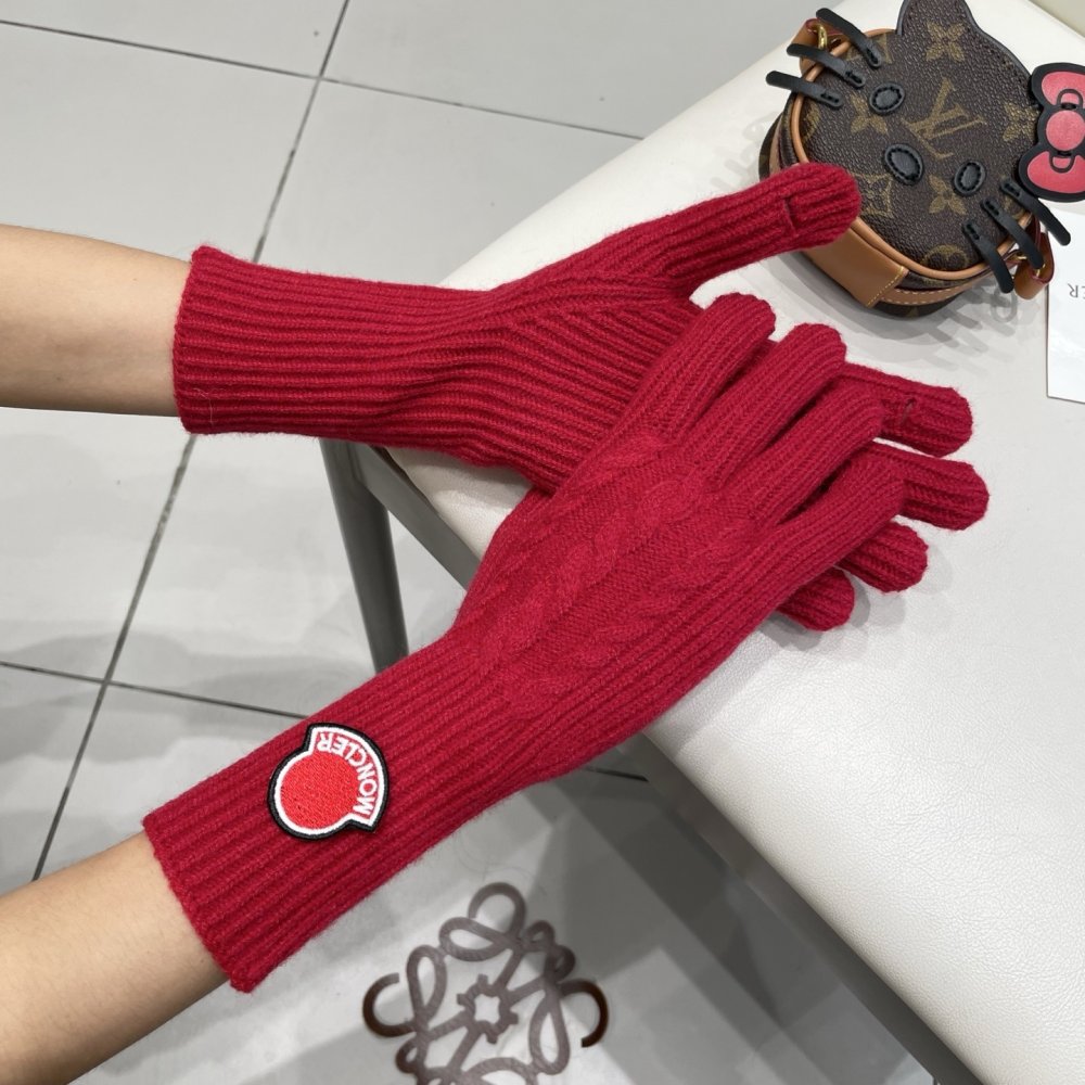 Gloves woolen women's фото 7