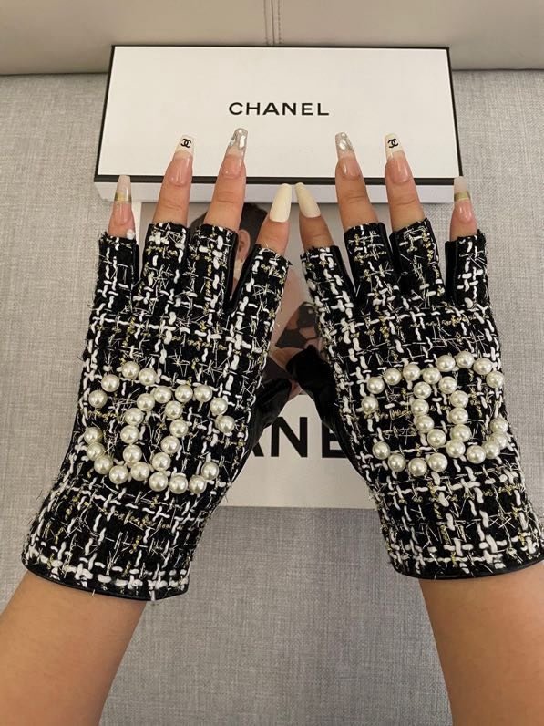 Gloves women's