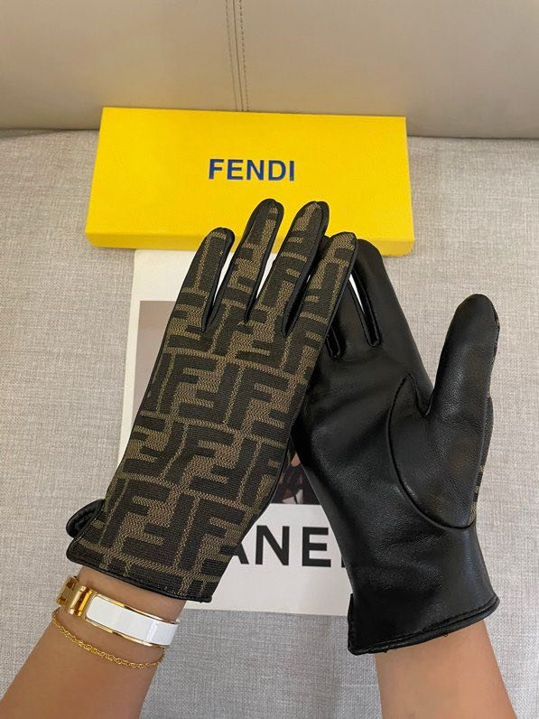 Перчатки женские фото 4