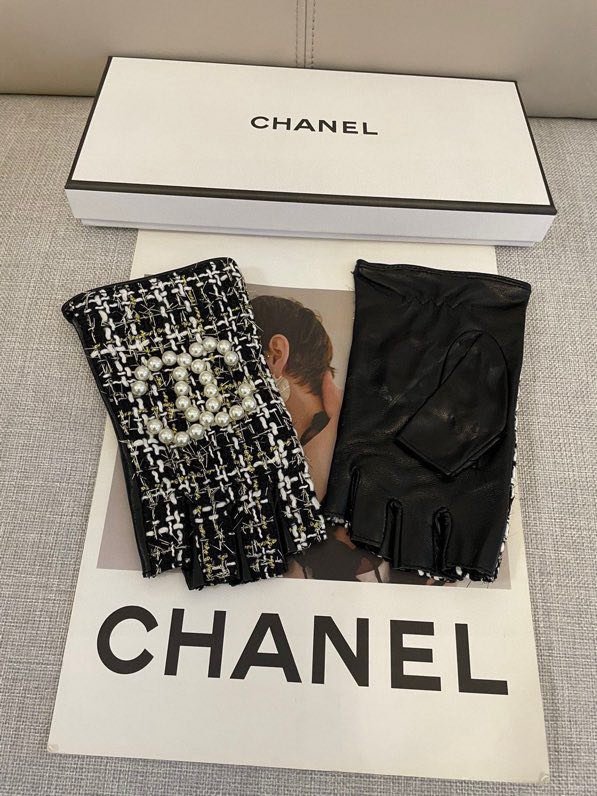 Gloves women's фото 4