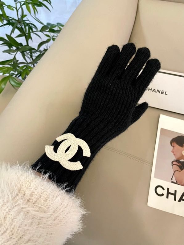 Gloves women's фото 4