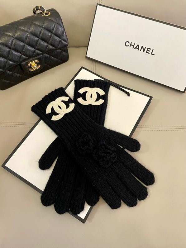 Gloves women's фото 6