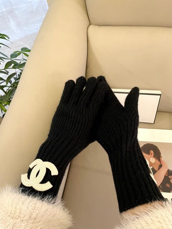 Gloves women's фото 8