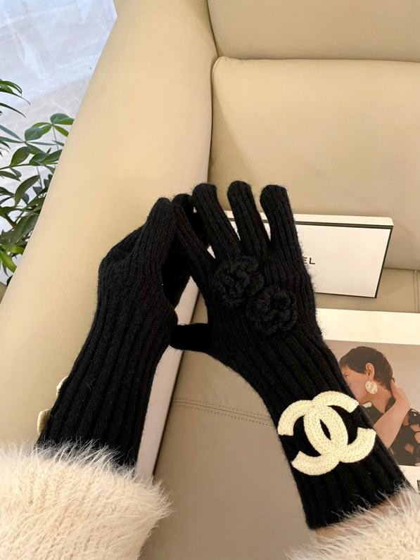 Gloves women's фото 9