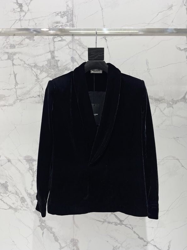 Пиджак бархатный женский