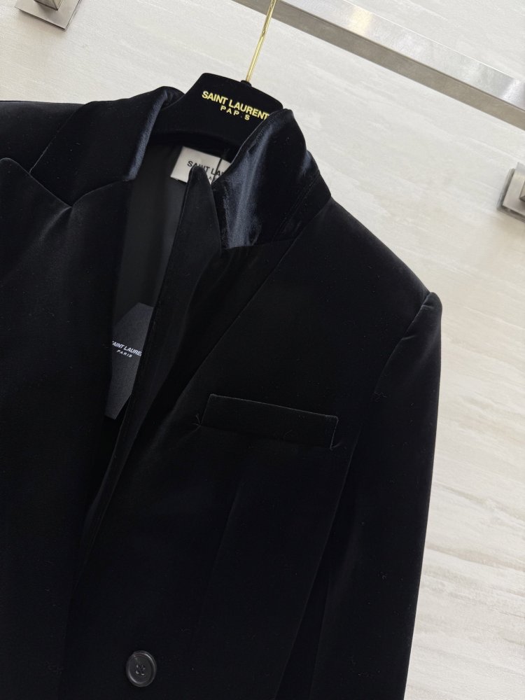 Пиджак двубортный женский фото 3