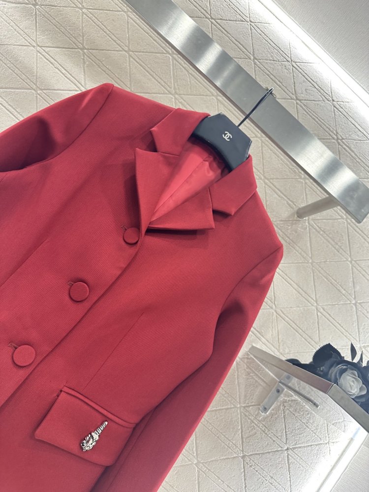 Пиджак красный женский фото 3
