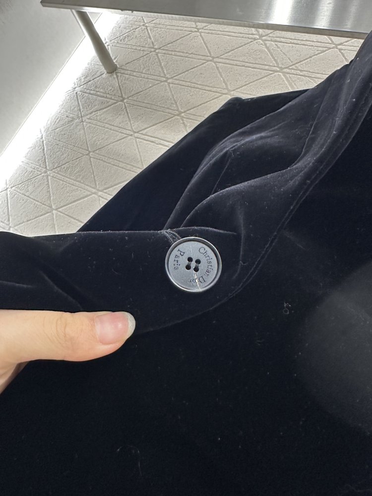 Піджак на однією гудзика жіночий фото 7