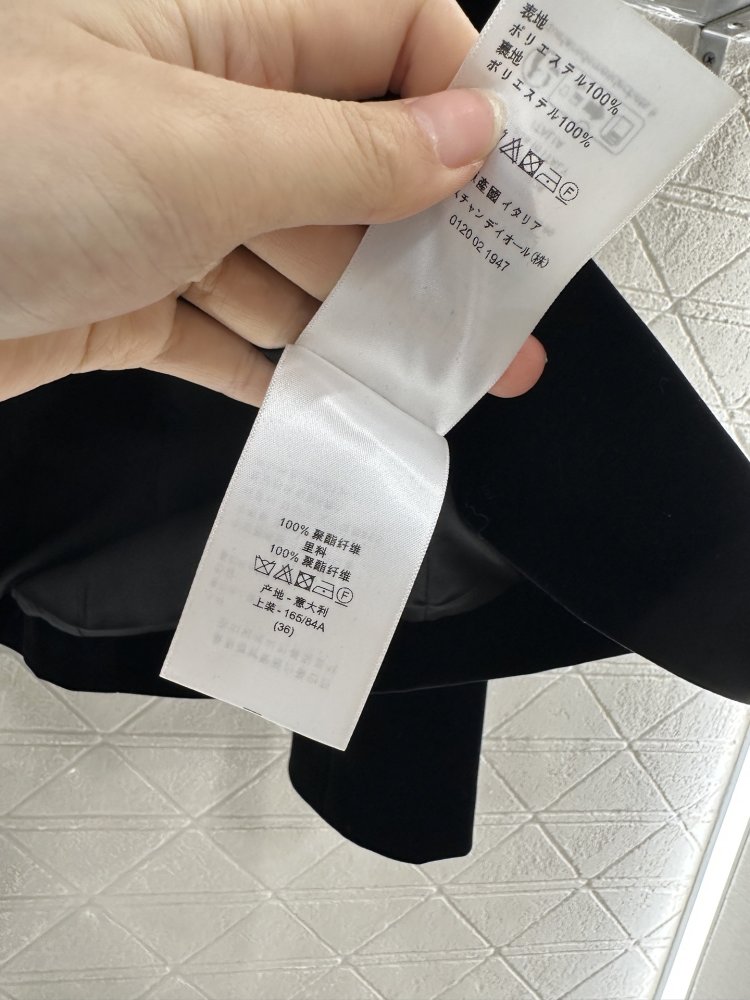 Піджак на однією гудзика жіночий фото 9