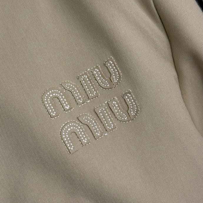 Пиджак приталенного кроя фото 3