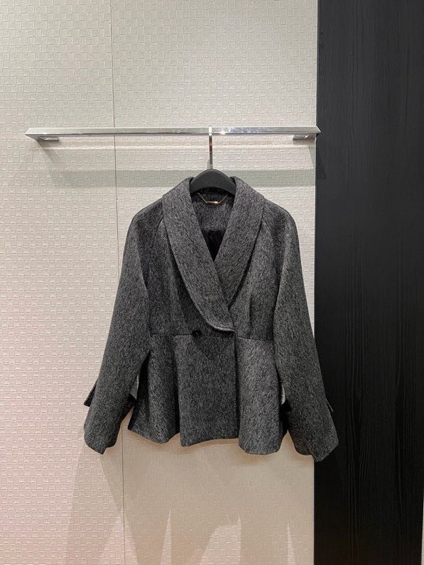 Піджак приталений жіночий