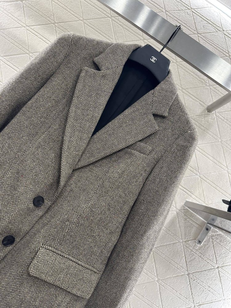 Пиджак с поясом женский фото 4