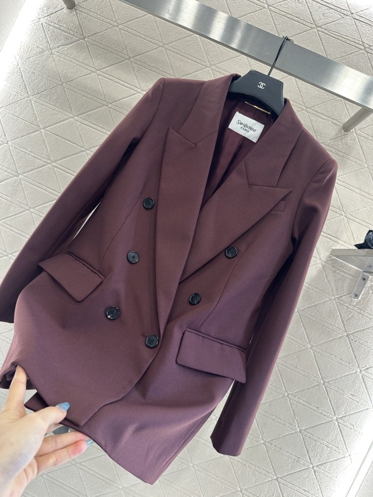 Піджак з прямими плечима і двубортными лацканами жіночий фото 7