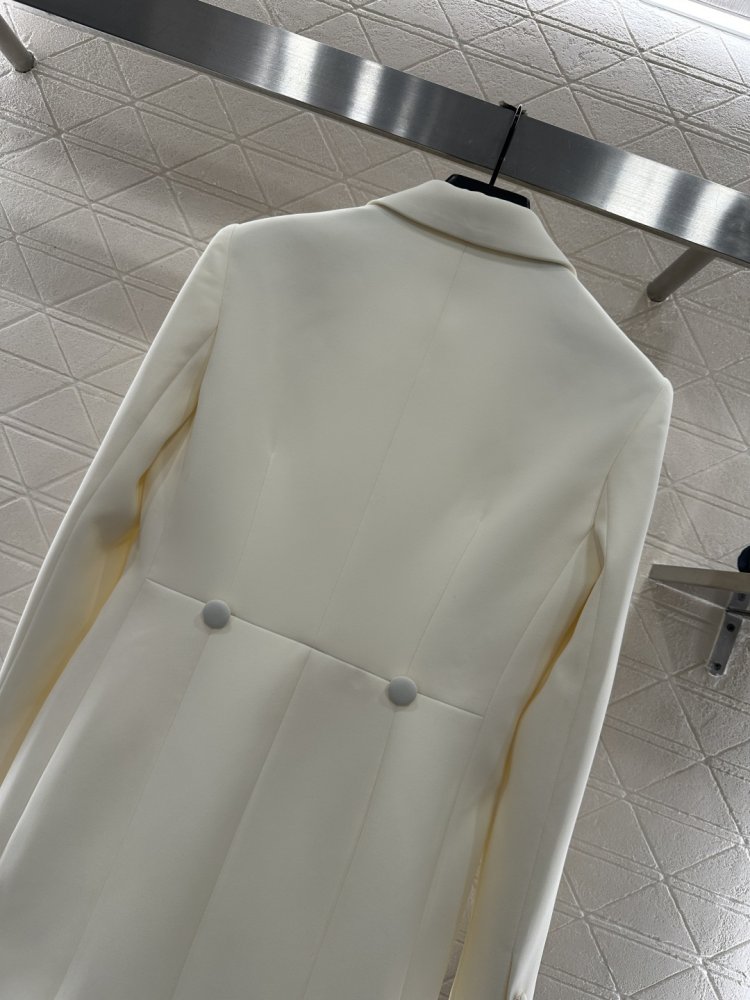 Пиджак средней длины с отворотами фото 4