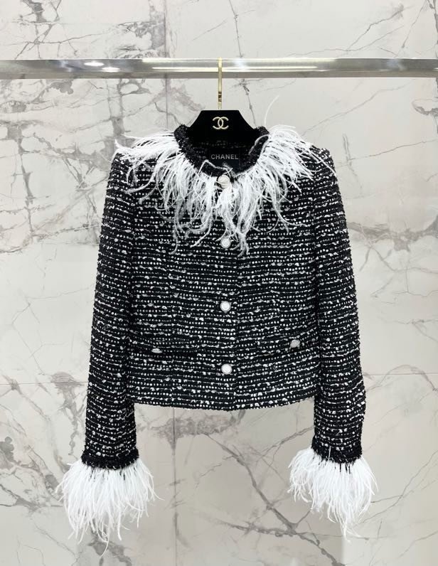 Піджак твідовий з обробкою з страусиних пір'я фото 4