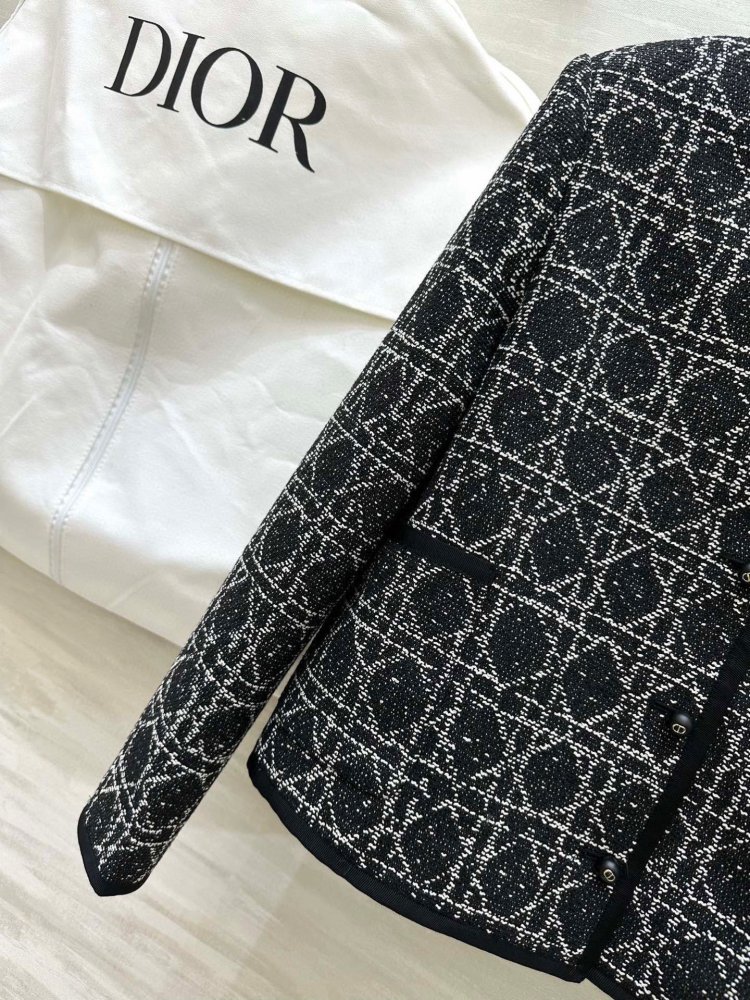 Пиджак твидовый женский фото 4