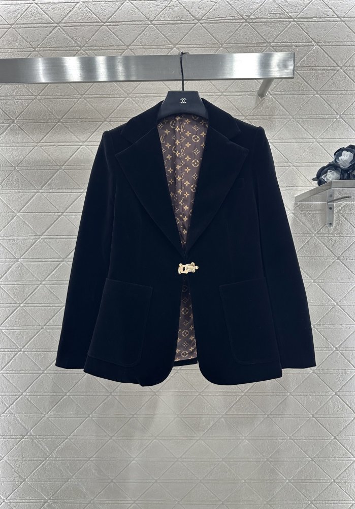 A jacket female velvet