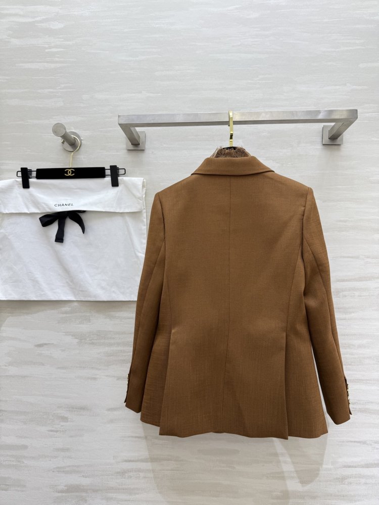 Пиджак женский коричневый с кружевной отделкой фото 9