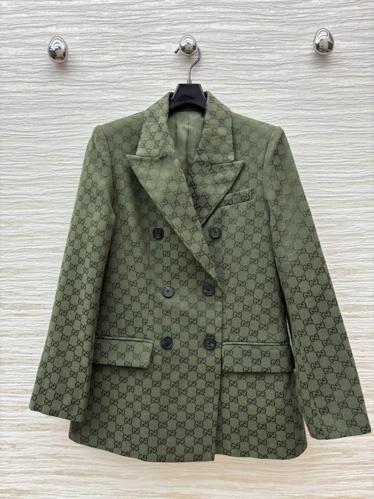 Піджак жіночий