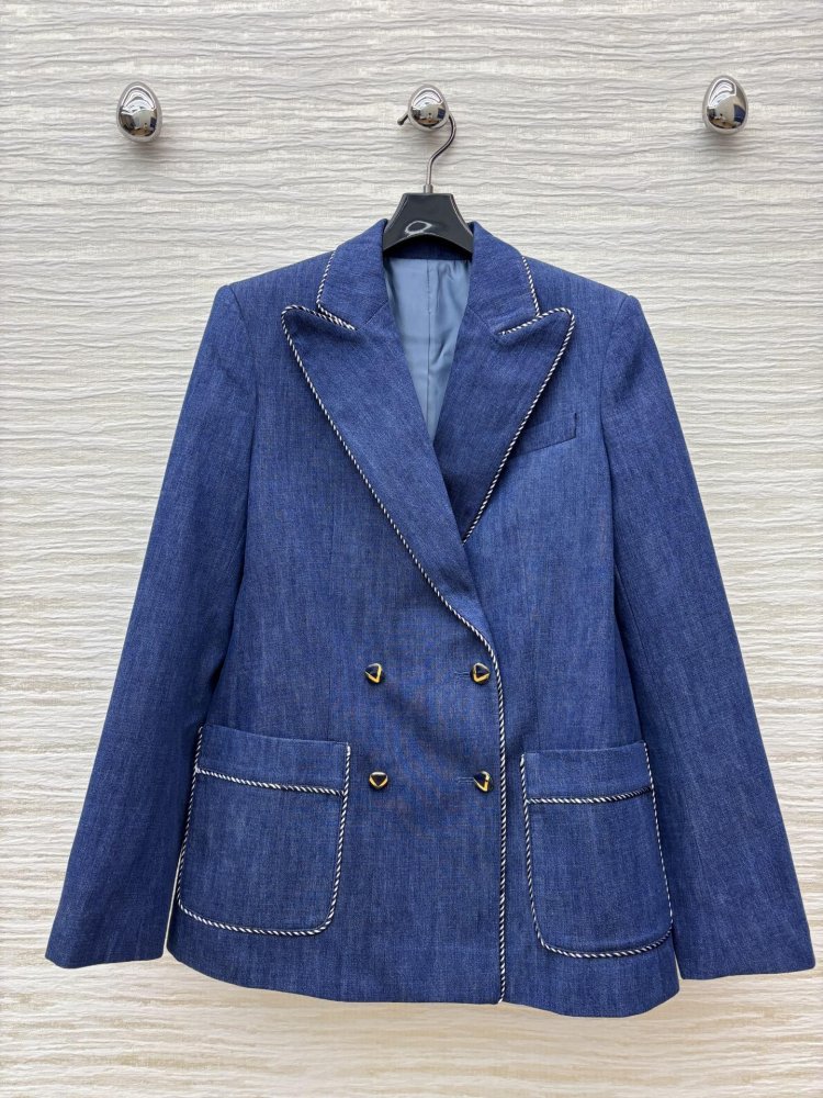 Піджак жіночий