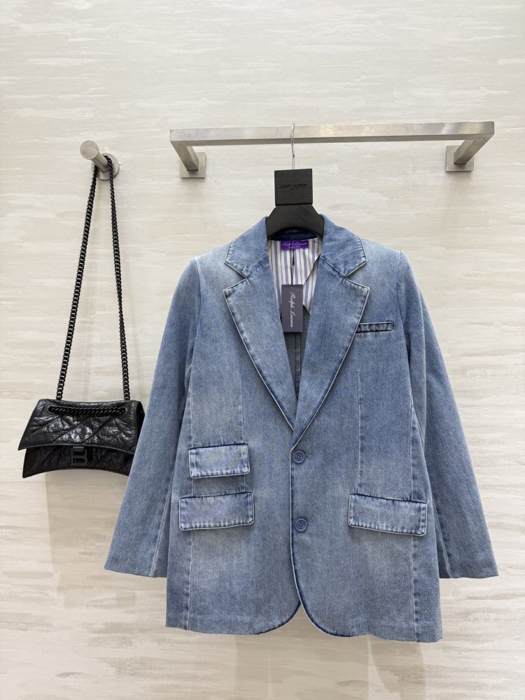 Піджак жіночий