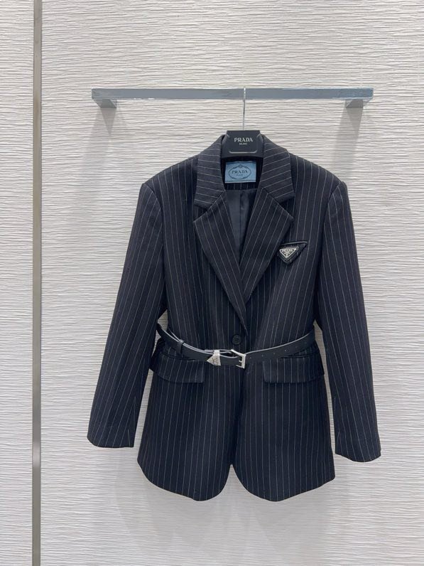 Пиджак женский