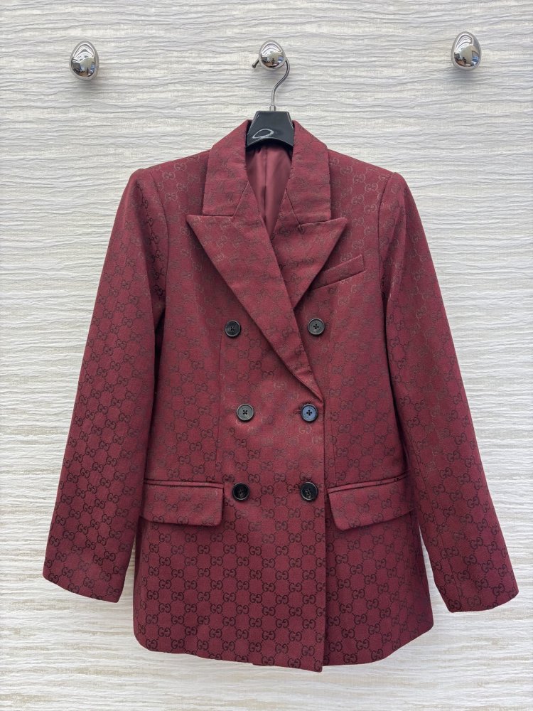 Пиджак женский