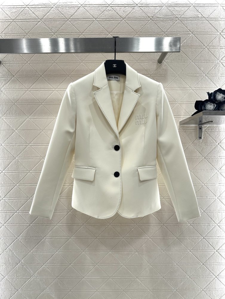 Піджак жіночий