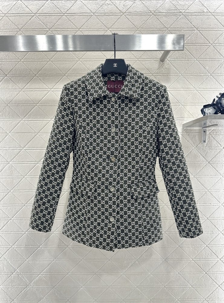 Піджак жіночий