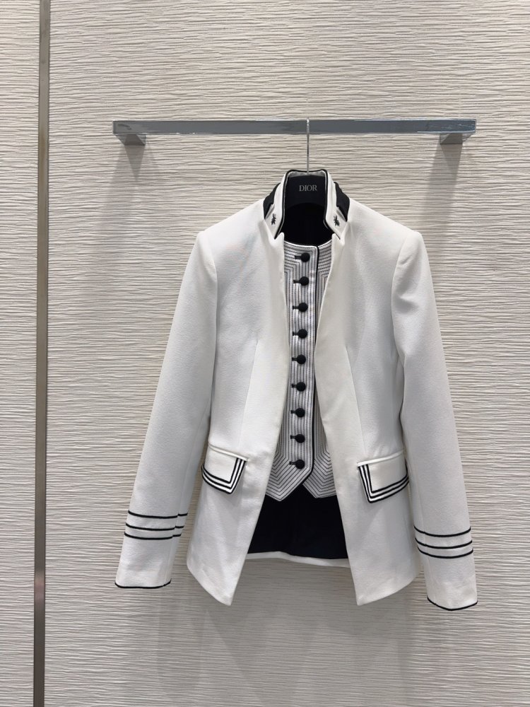 Пиджак женский