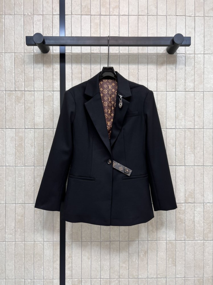 Пиджак женский