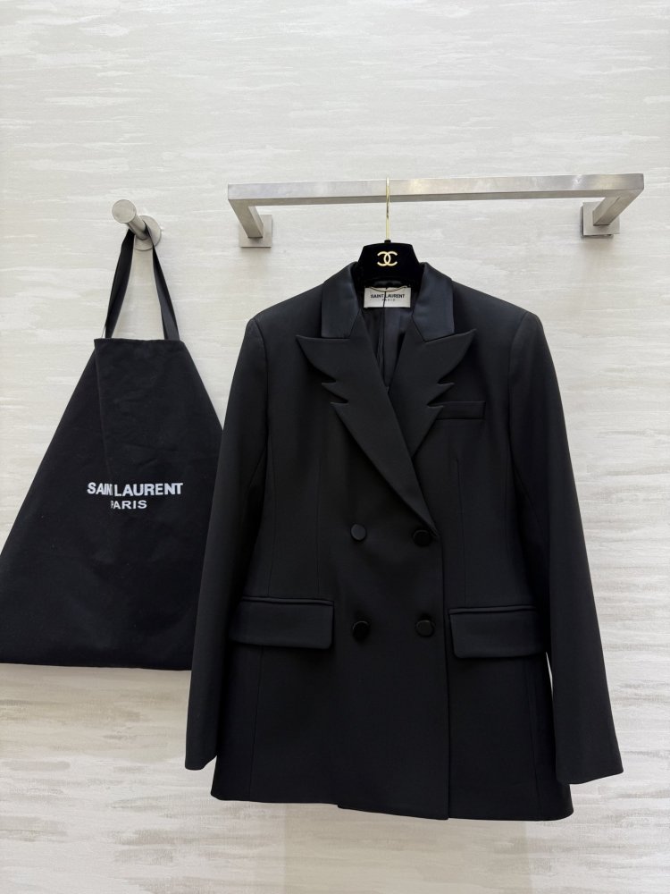 Піджак жіночий